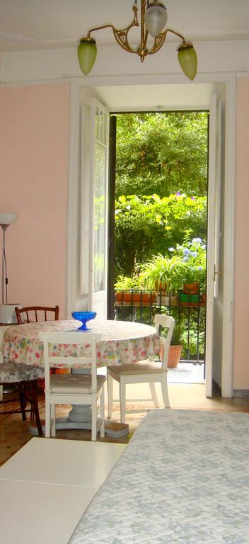 Cagliari House Couette-café *