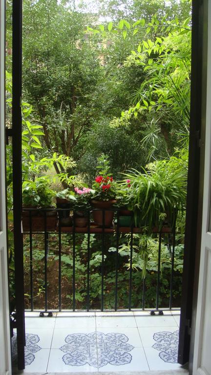 Cagliari House Couette-café *